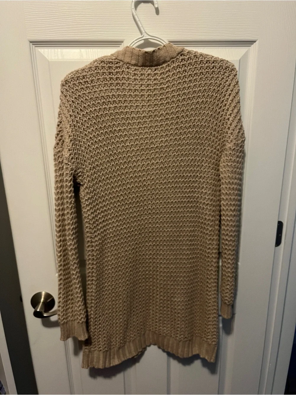 Express Open-Front Chunky Knit Cardigan in Taupe